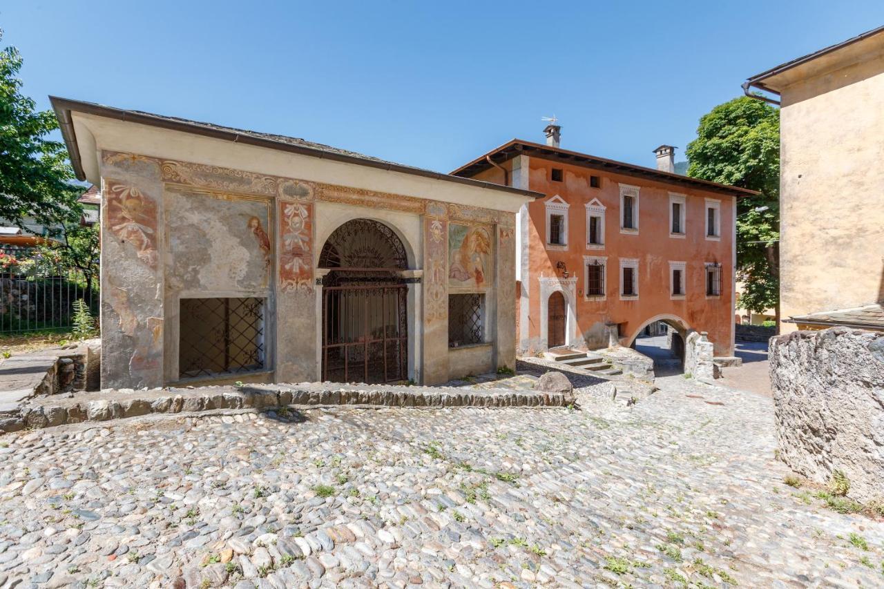 Il Como' Della Civetta - Taverna “La Fenice” Stazzona Bagian luar foto