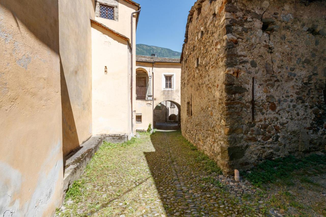 Il Como' Della Civetta - Taverna “La Fenice” Stazzona Bagian luar foto